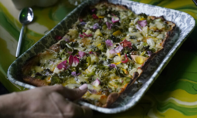 Un movimiento en EEUU convierte toneladas de restos de comida en pizza y helado