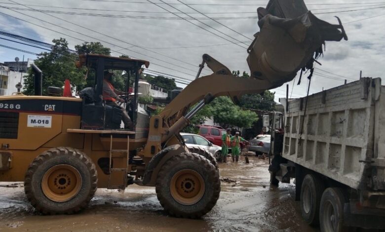 Reabiertos 335 caminos tras lluvias en 5 estados